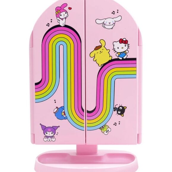 Impressions X Hello Kitty & Friends "Core" Arch Trifold - Picture 2 of 11